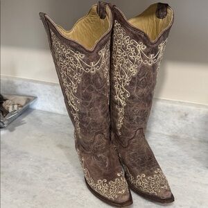 Embroidered Brown Heeled Boots